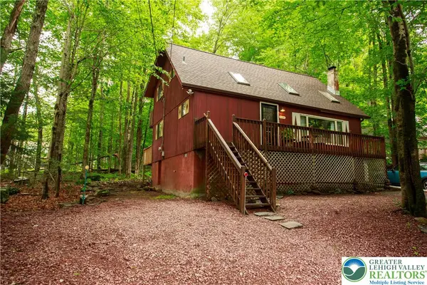 111 Oswayo Drive, Coolbaugh Twp, PA 18347