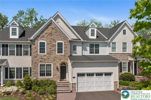 1970 Carriage Knoll Drive, Bethlehem City, PA 18015