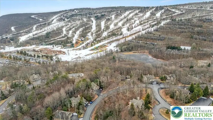 723 Lower Deer Valley Road, Tannersville, PA 18372 - Image #2