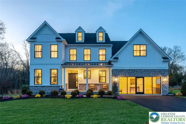 5399 Red Oak Drive, Upper Saucon Twp, PA 18036