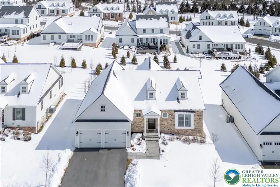 4459 Old Saucon Road, Bethlehem, PA 18015 - #3