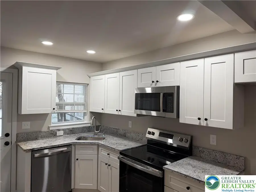 38 W North, Bethlehem, PA 18018 - #3