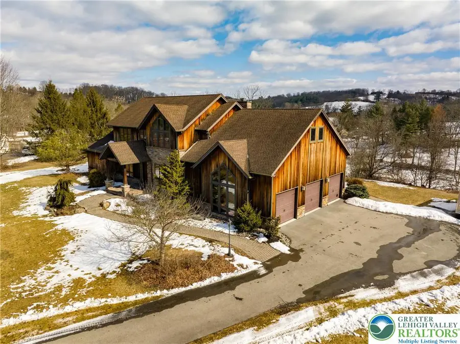 3845 Buck Hill Circle, Schnecksville, PA 18078 - #2