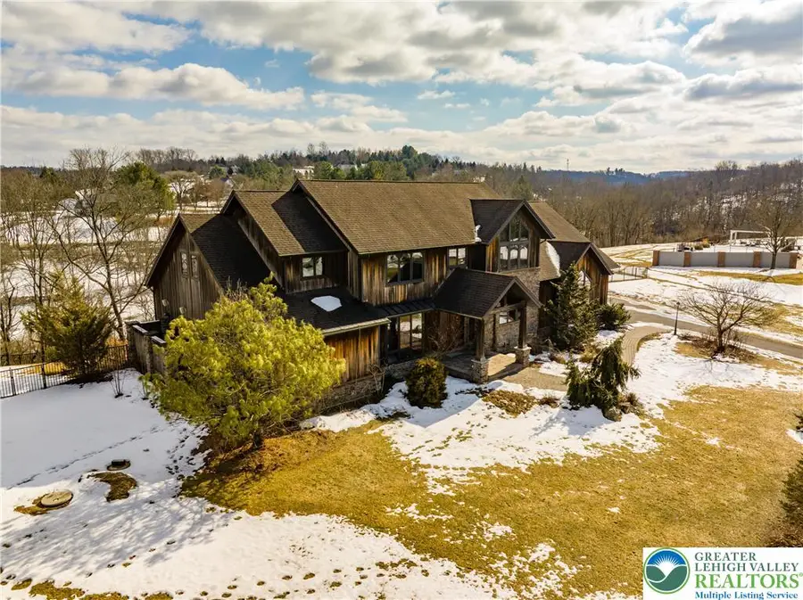 3845 Buck Hill Circle, Schnecksville, PA 18078 - #3