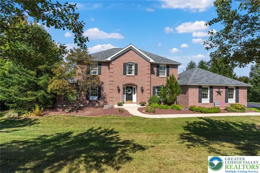 3519 Sharon Circle, North Whitehall, PA 18078 - #3