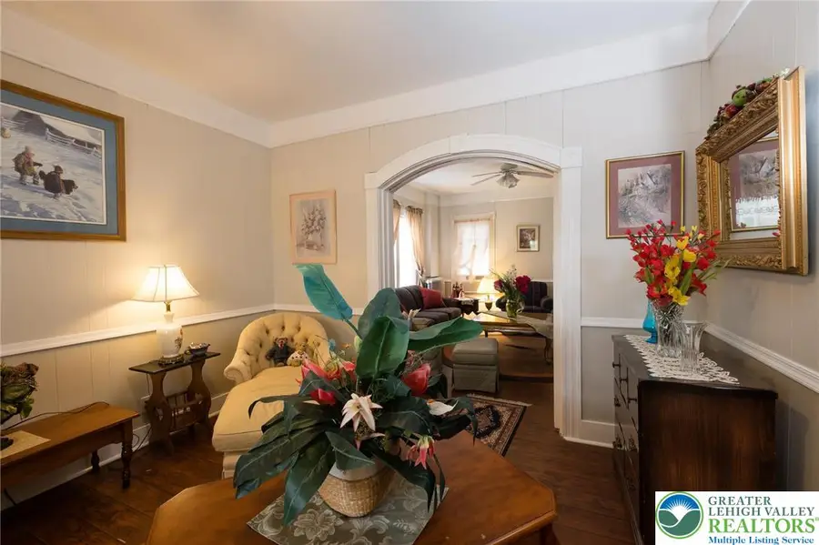 615 W Wilkes Barre, Easton, PA 18042 - #2