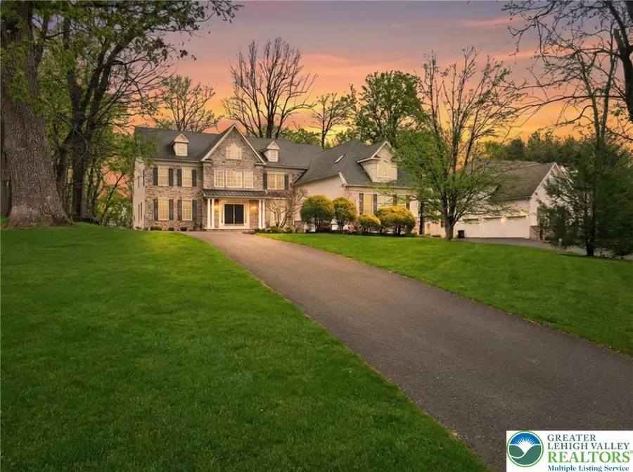 4321 Lotus Lane, Upper Saucon, PA 18036 - #2