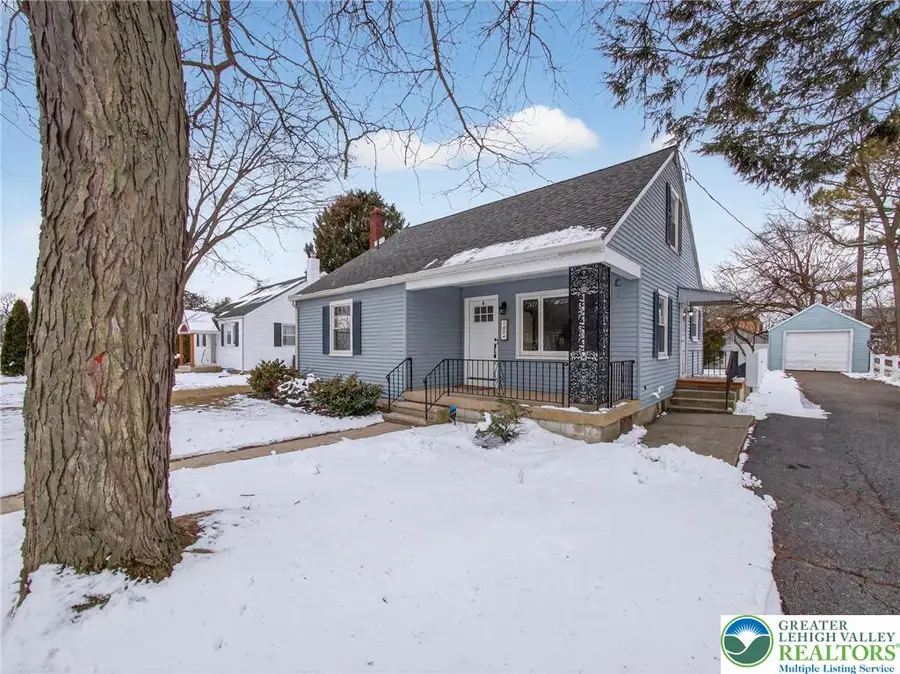 1424 N 26th Street, Allentown, PA 18104 - #2