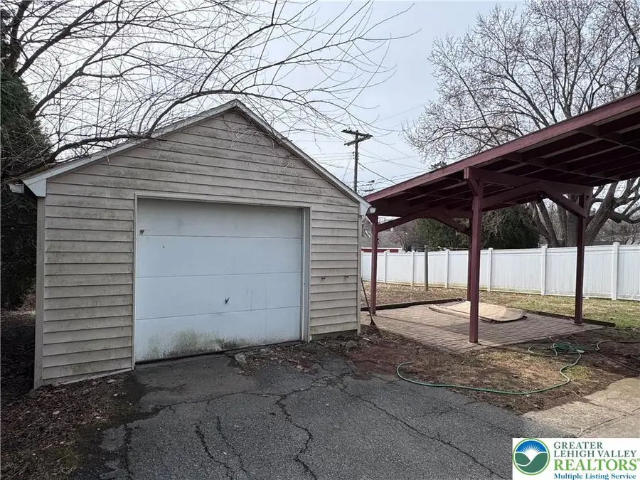 58 George Avenue, Eastlawn Gardens, PA 18064 - #3