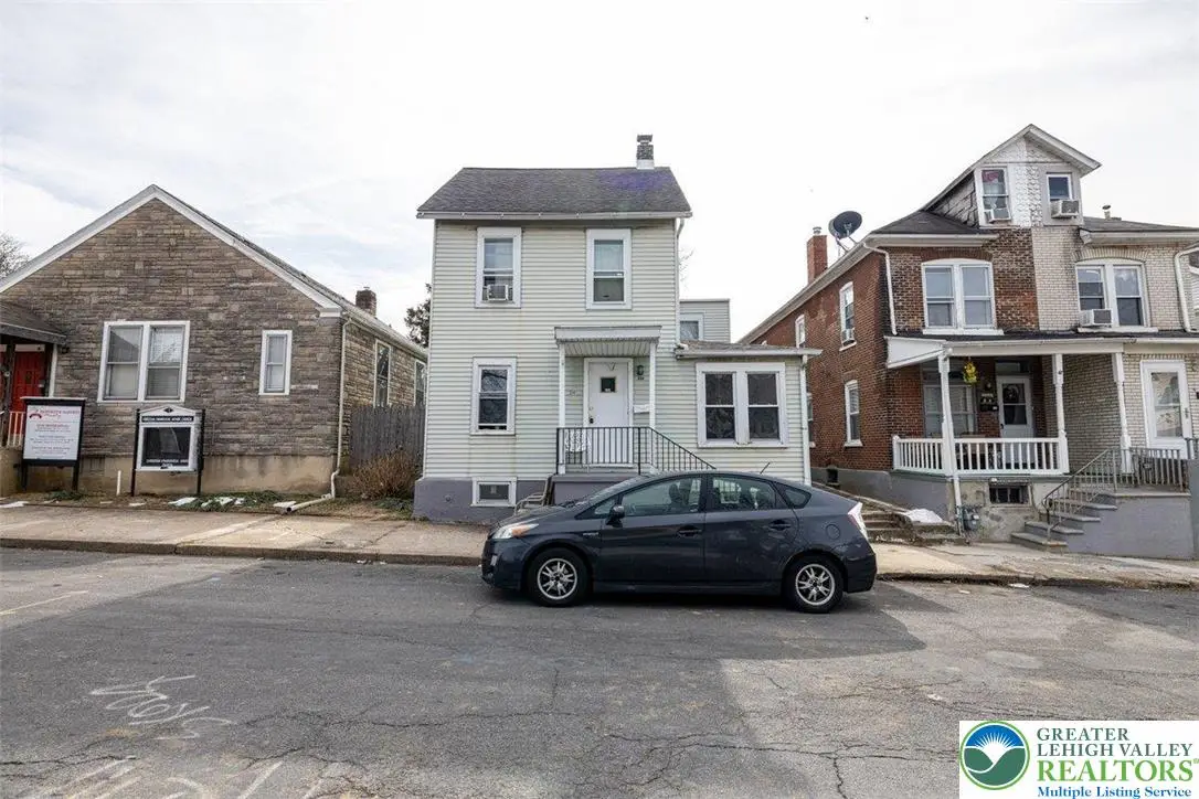 334 E Walnut Street E, Allentown, PA 18109 - #1
