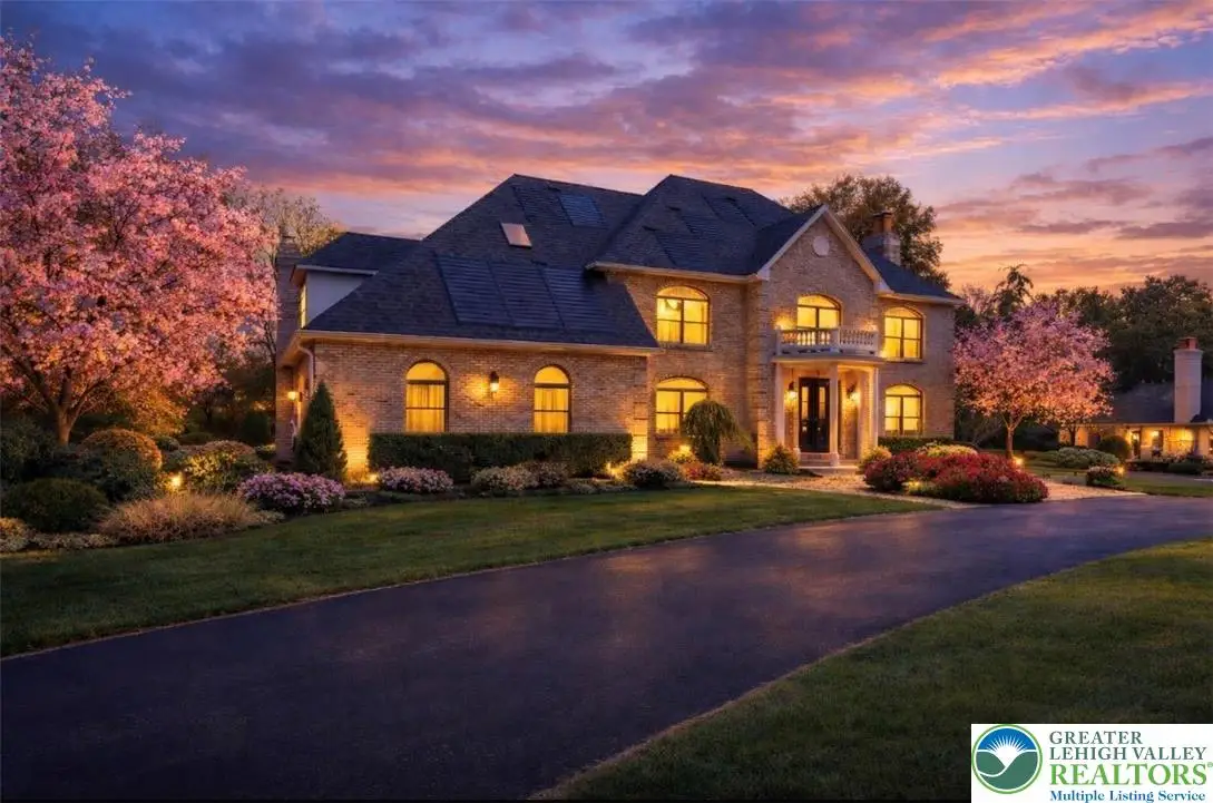 3685 Manor Road, Bethlehem, PA 18020 - #1