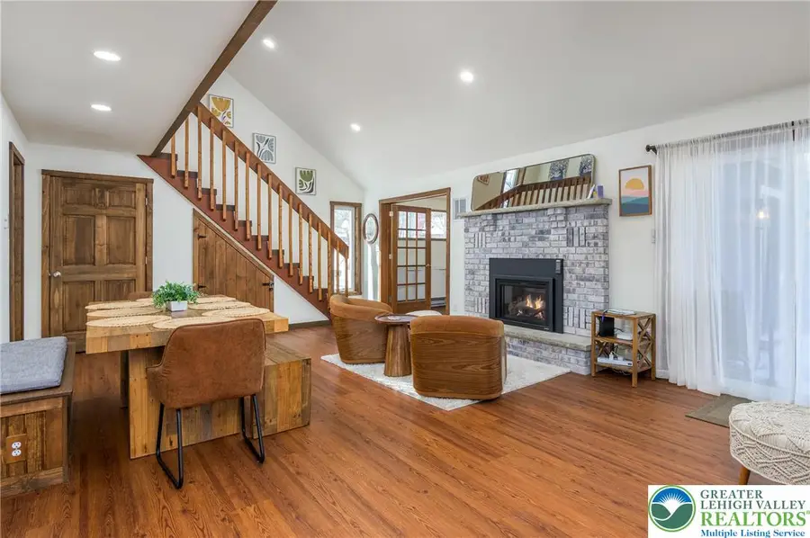 2206 Chatham Court, Saw Creek, PA 18324 - #2