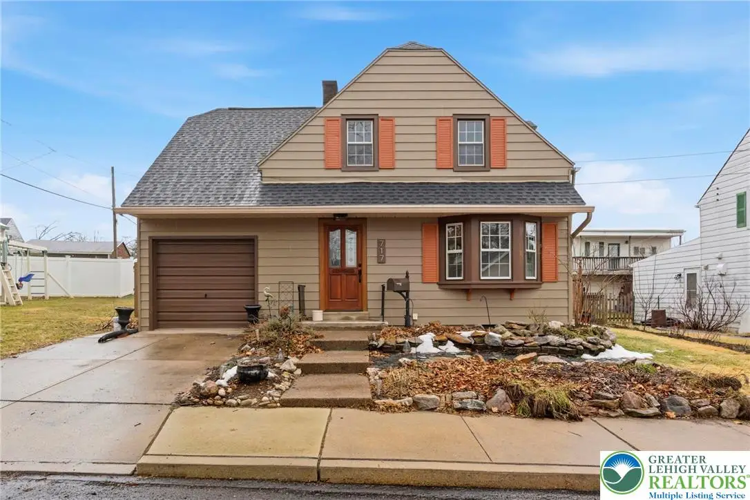 717 Mount Airy Avenue, Bethlehem, PA 18018 - #1