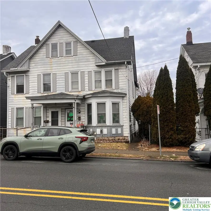 1033 W Berwick Street, Easton, PA 18042 - #2