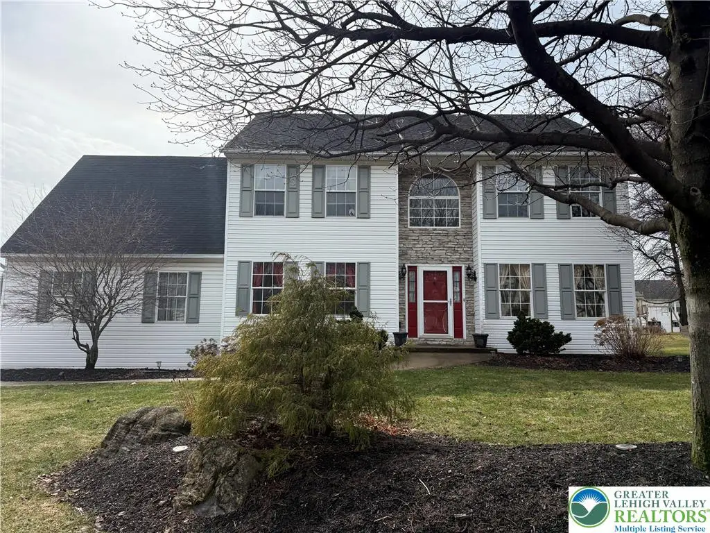 1022 Covered Bridge Crossing, Upper Macungie, PA 18104 - #1