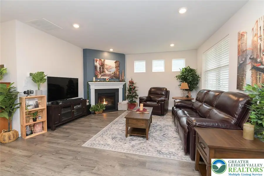 8035 Keystone Drive, Trexlertown, PA 18031 - #3