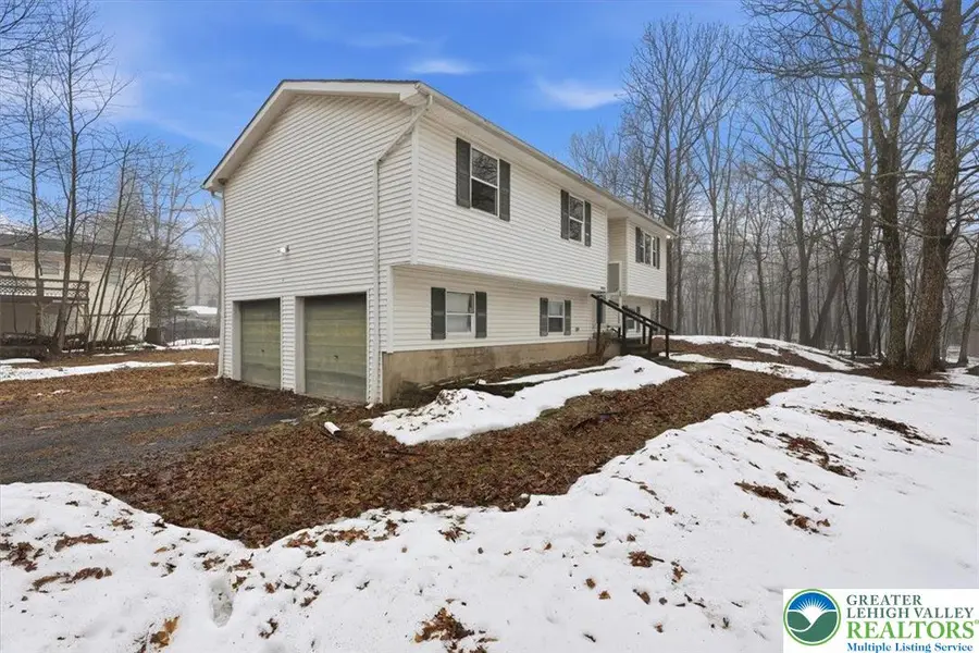 2320 Elmhurst Road, Middle Smithfield, PA 18302 - #3