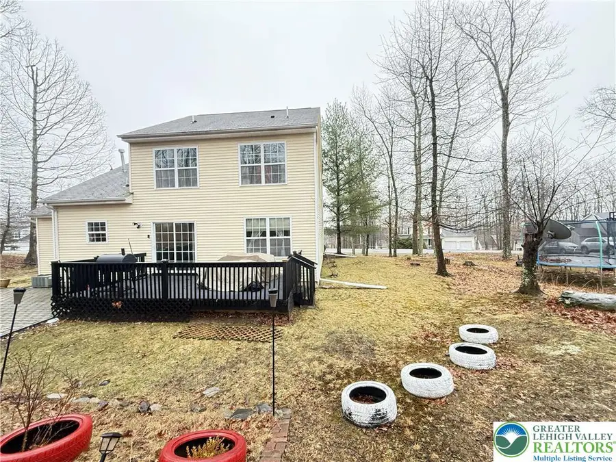 1152 Dorset Drive, Saw Creek, PA 18324 - #2