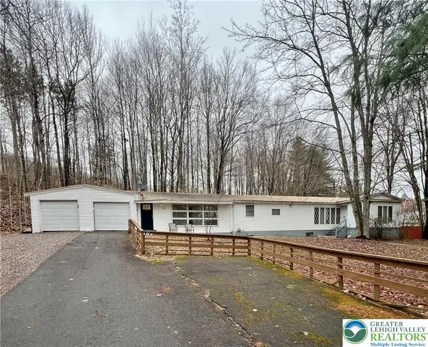 68 Midland Street, Fell Twp, PA 18407