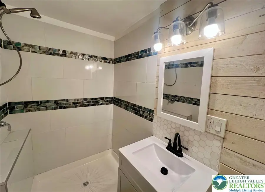 226 Lackawanna Avenue, Avoca, PA 18641 - #3