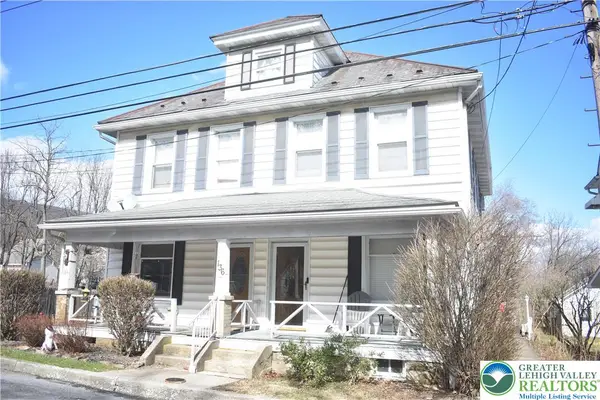 136 Sanders Road, Plainfield Twp, PA 18072