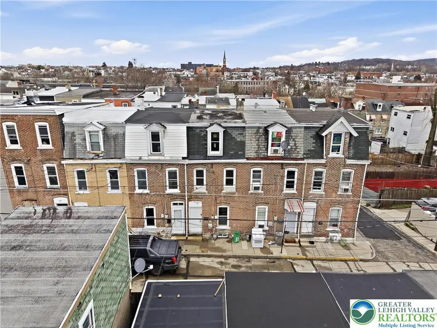 527 Elliger Street, Allentown, PA 18102 - #3