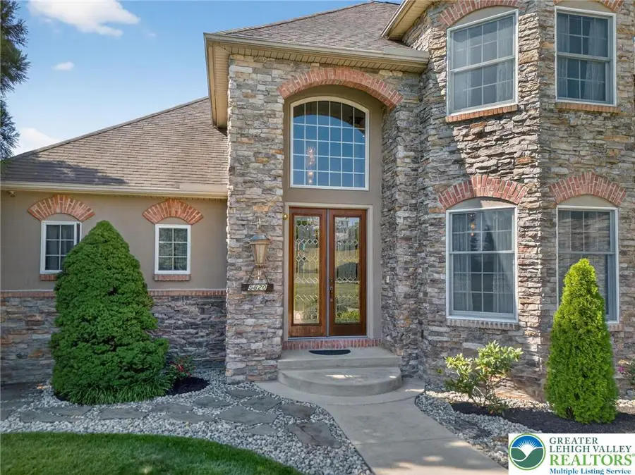 5820 Harvest Place, North Whitehall, PA 18078 - #3