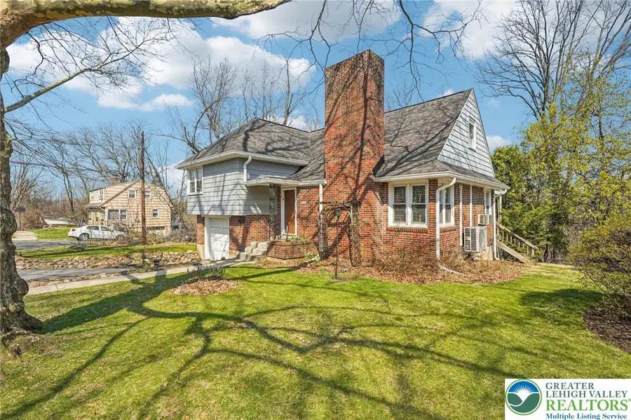 732 Lyons Street, Bethlehem, PA 18018 - #3