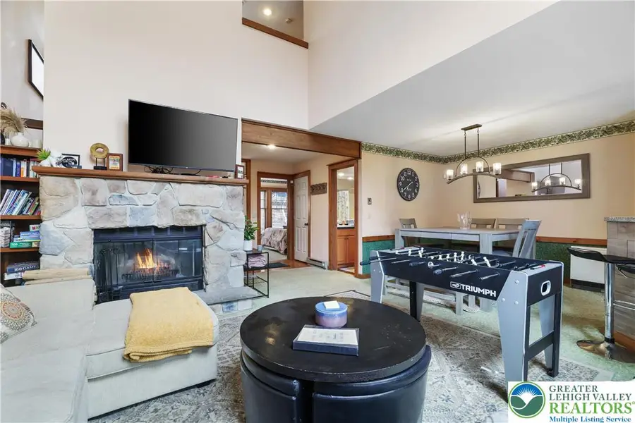 426 Oak Court, Tannersville, PA 18372 - #3