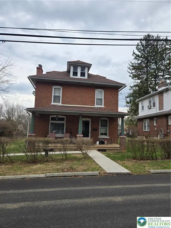 2028 Greenleaf Street, South Whitehall Twp, PA 18104