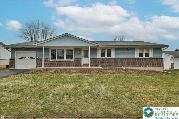 2982 Magnolia Circle, Lower Macungie Twp, PA 18062
