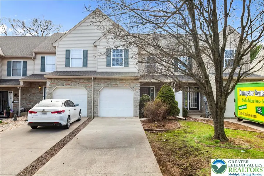 8014 Heritage Drive, Lower Macungie, PA 18011 - #2