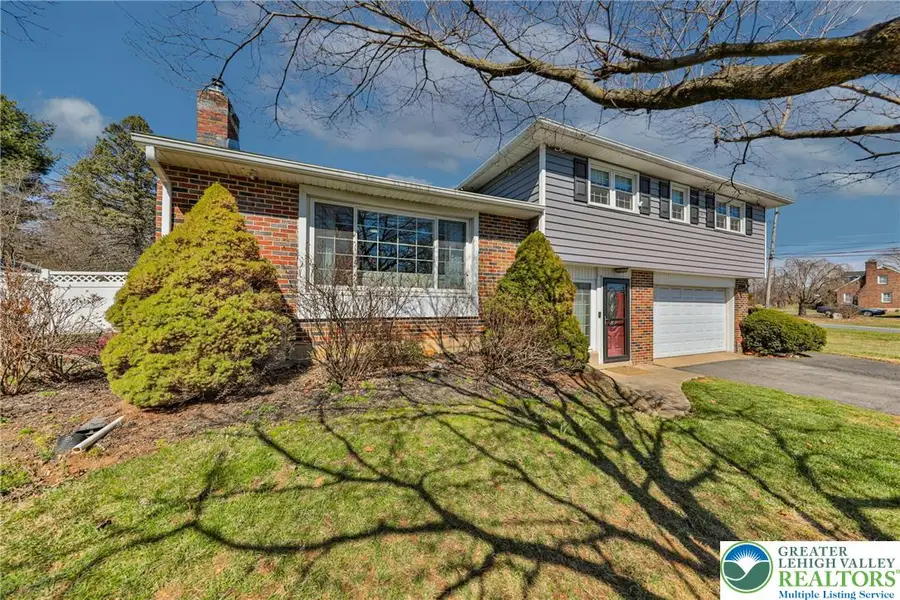 2805 Green Pond Road, Palmer Township, PA 18045 - #2