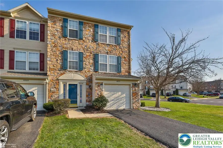 4072 Tournament Court, Center Valley, PA 18034 - #2