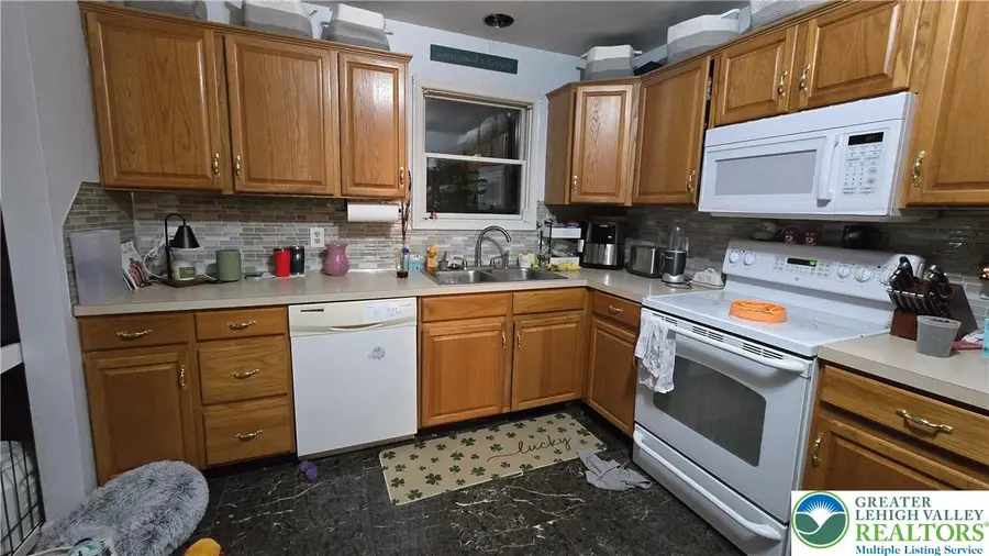 2013 Woodside Court, Salisbury, PA 18103 - #3