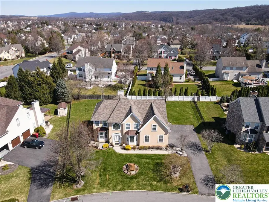 2277 Leigh Drive, Forks Township, PA 18040 - #2