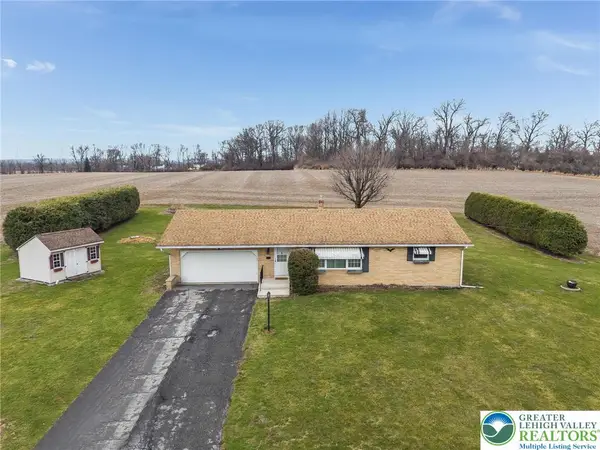 4722 Steuben Road, Lower Nazareth Twp, PA 18064