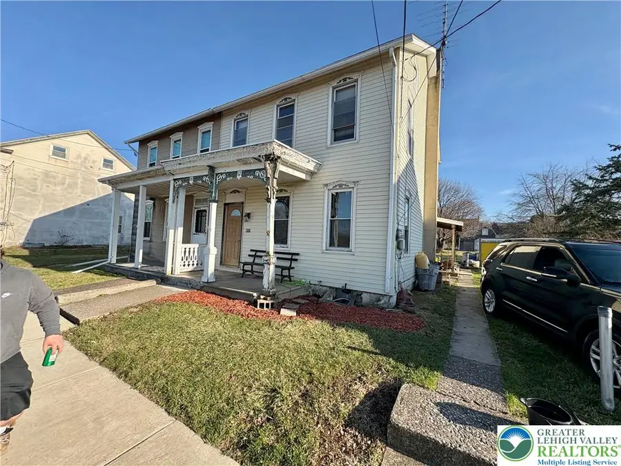 122 Front Street, Alburtis, PA 18011 - #3