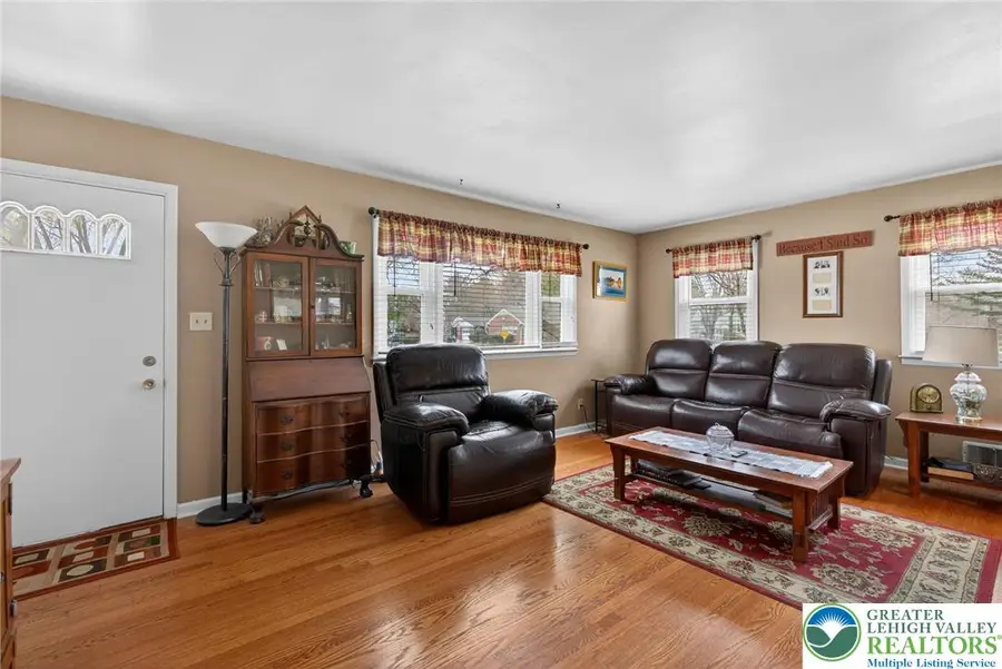 1984 Troxell Street, Hanover, PA 18109 - #3