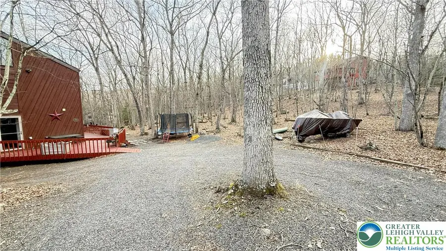 5933 Decker Road, Saw Creek, PA 18324 - #3