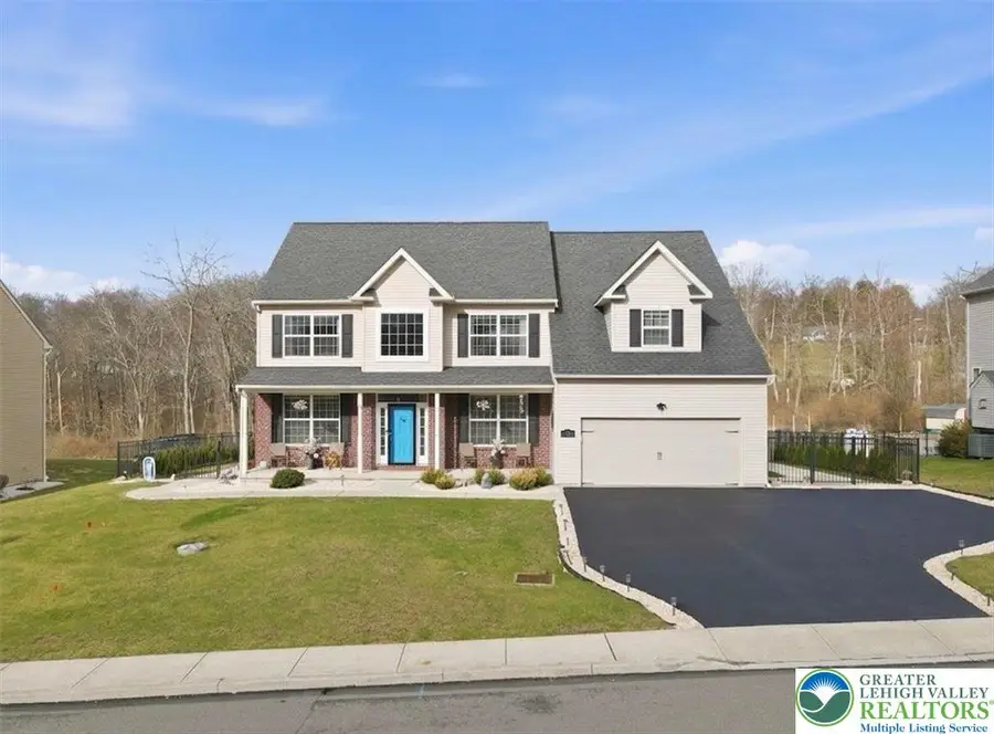 628 S 4th Street, Washington, PA 18013 - #2