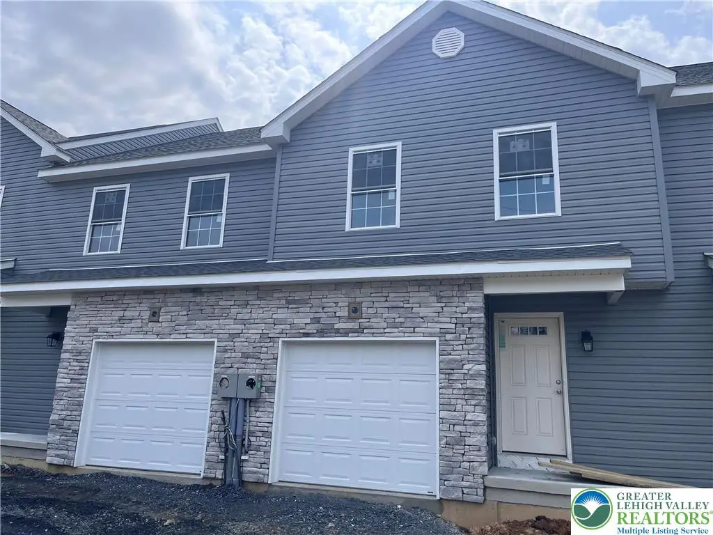 3874 E Grant Street, Slatedale, PA 18080 - #1