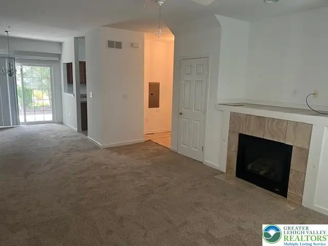 1796 Merlot #B, Bethlehem, PA 18045 - #2