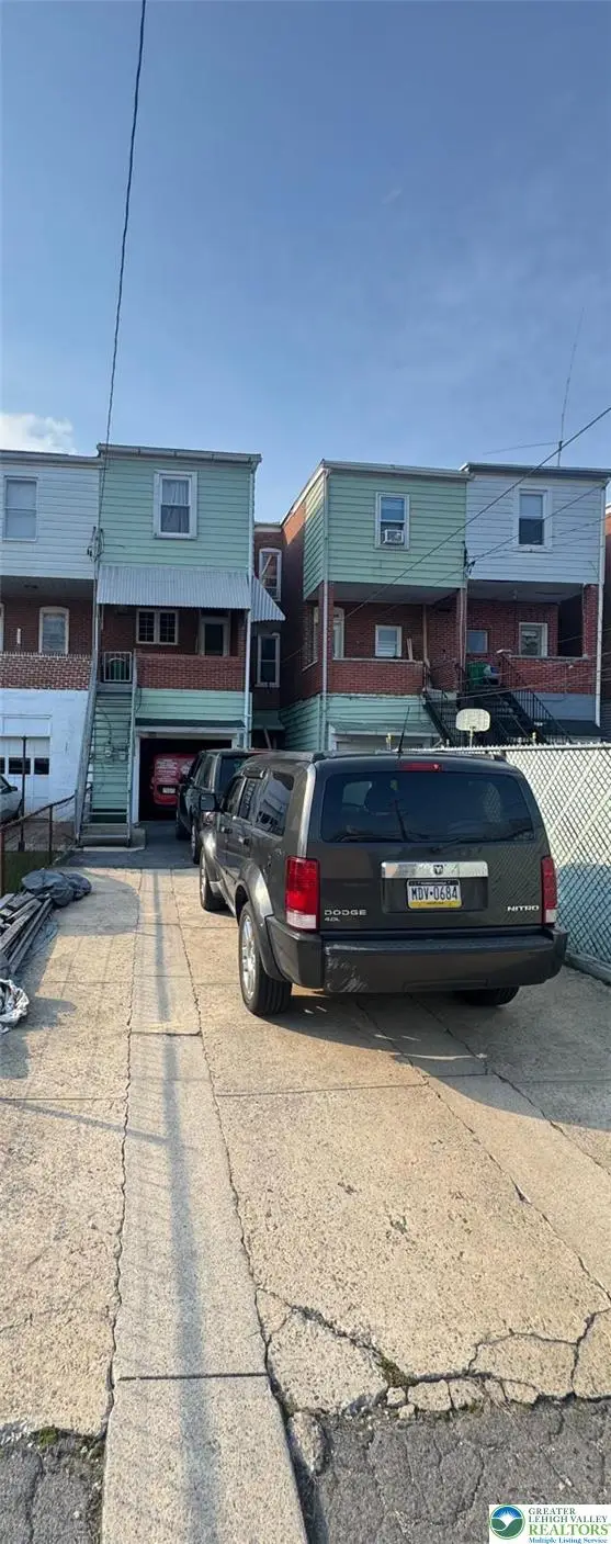 640 Hanover Avenue, Allentown, PA 18109 - #2