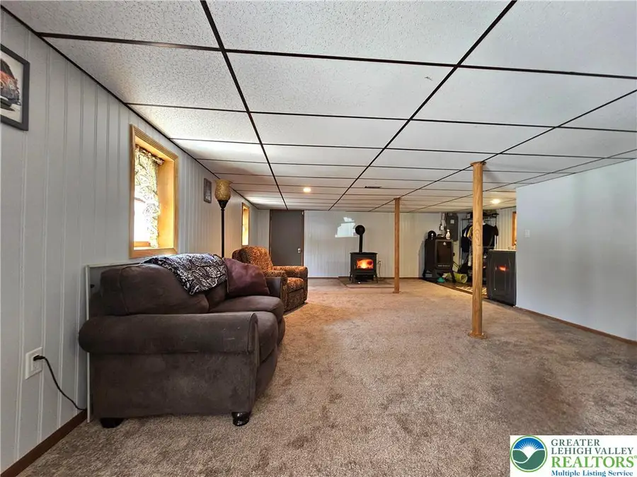 86 Cardinal Lane, Jim Thorpe, PA 18229 - #3