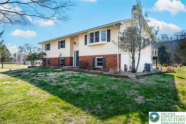 1 Cross Creek Lane, Tinicum Twp, PA 18972