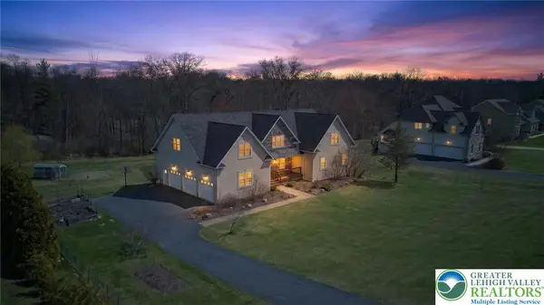 210 Sonny Drive, Bushkill Twp, PA 18091