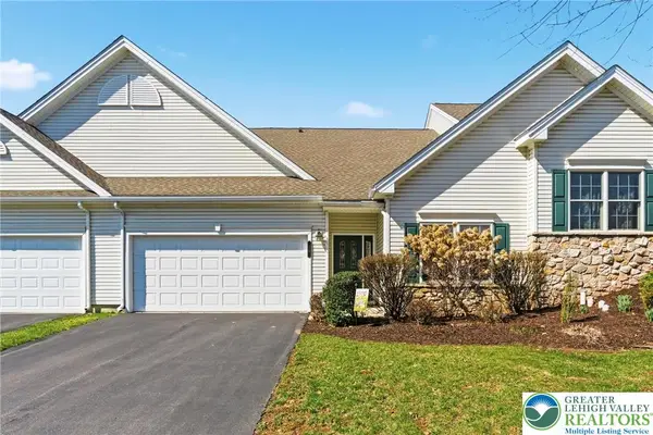 16 Kent Lane, Palmer Twp, PA 18045