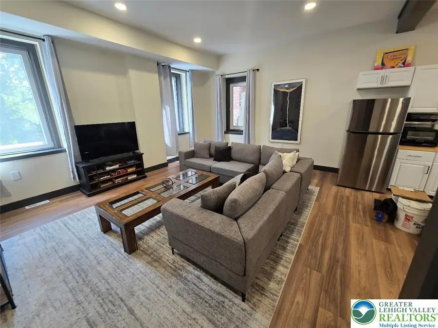 49 N Delaware Avenue, Easton, PA 18042 - #3