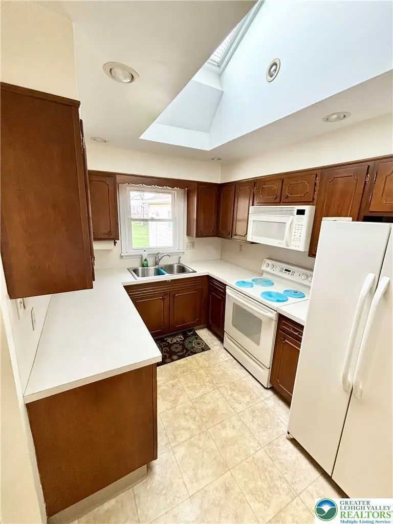 3865 Rosewood Lane, Whitehall, PA 18052 - #2